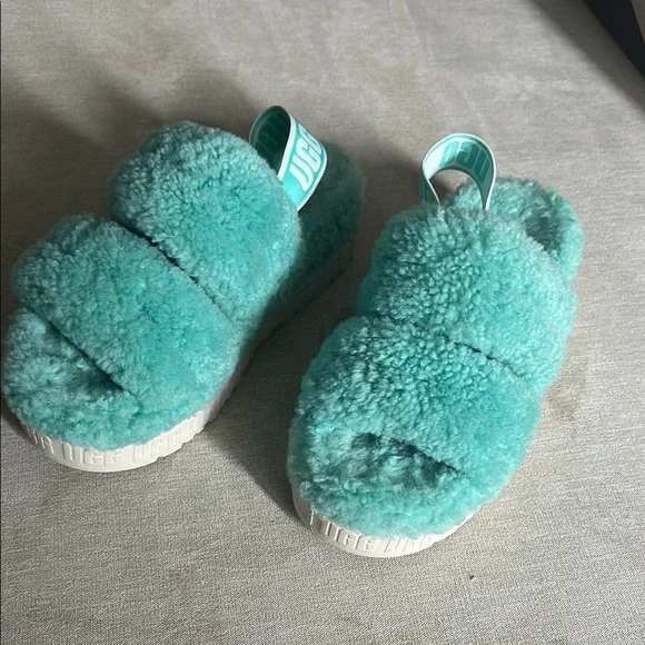 UGG | Shoes | Ugg Blue Plush Slippers Cozy Indoor Comfort  display picture 1